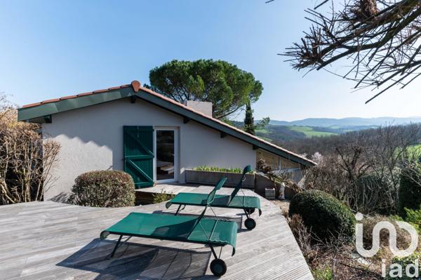 Maison à vendre 10 pièces 215 m² L'Arbresle