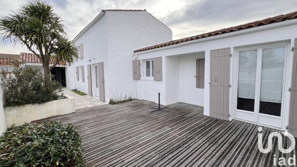 Maison traditionnelle 6 pièces de 145 m² à Le Bois-Plage-en-Ré (17580)