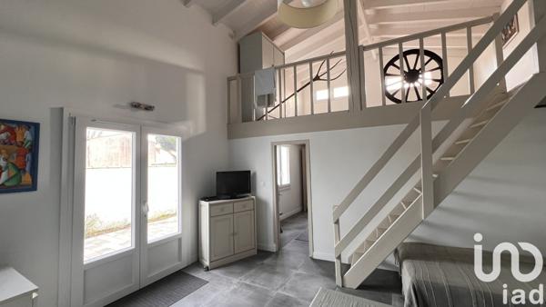 Maison traditionnelle 6 pièces de 145 m² à Le Bois-Plage-en-Ré (17580)