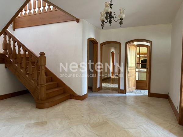 Belle demeure situee a proximite des commerces !