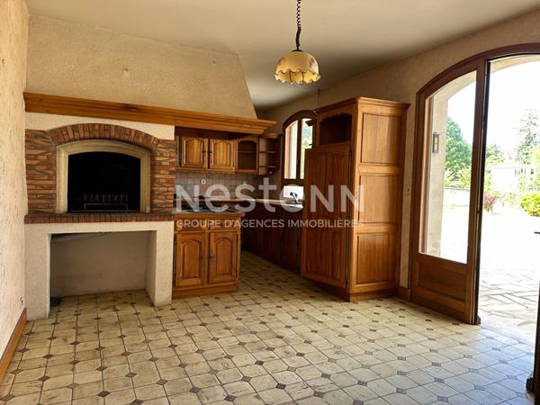 Belle demeure situee a proximite des commerces !