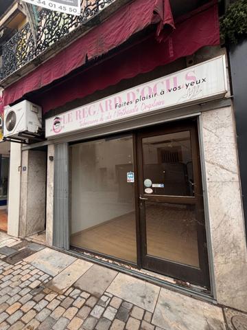 PAMIERS - À LOUER - LOCAL COMMERCIAL EN PLEIN COEUR DE VILLE
