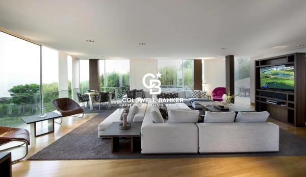 Vente villa 10 pièces 06230 - St Jean Cap Ferrat