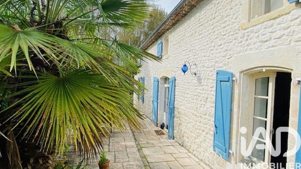 Maison à vendre 5 pièces 181 m² Meschers-sur-Gironde