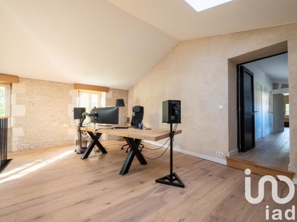 Maison à vendre 7 pièces 240 m² Sainte-Soulle