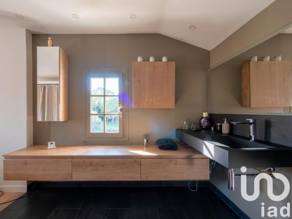 Maison à vendre 7 pièces 240 m² Sainte-Soulle