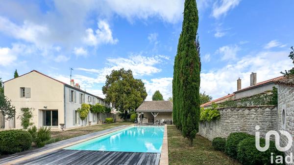 Maison à vendre 7 pièces 240 m² Sainte-Soulle