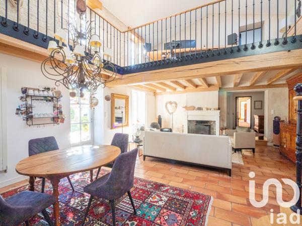 Maison à vendre 7 pièces 240 m² Sainte-Soulle