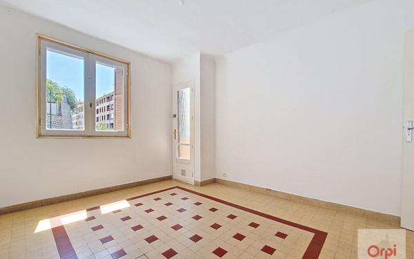 Appartement à louer    2 pièces •  Ajaccio