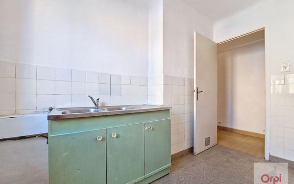 Appartement à louer    2 pièces •  Ajaccio