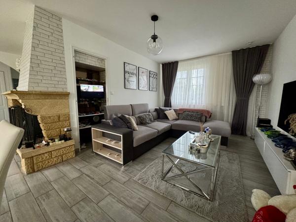 Maison à vendre 5 pièces  sur sous-sol