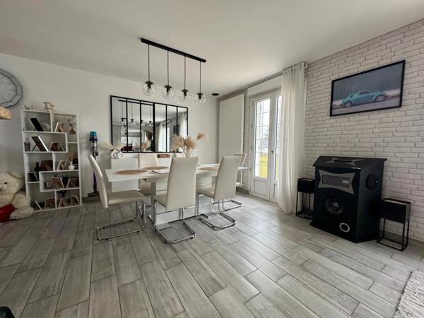 Maison à vendre 5 pièces  sur sous-sol