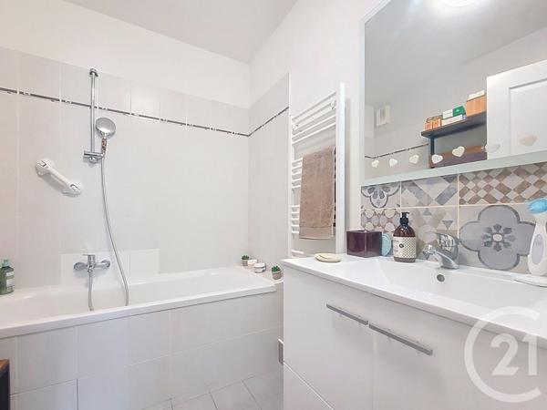 Appartement F4 à vendre  4 pièces - 81,10 m2 DRAGUIGNAN - 83