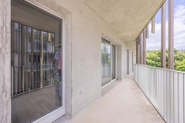 Saint-Herblain – T4 récent avec terrasse de 24 m² et double stationnement