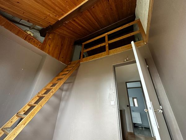 Maison à LOUER de 6 pièces située à Compiègne proche Centre de recherches UTC, Escom, Clinique Saint Côme