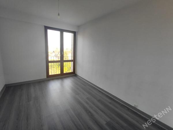 Bel appartement de 75m2 avec 2 chambres avec balcon et ascenseur à Bergerac