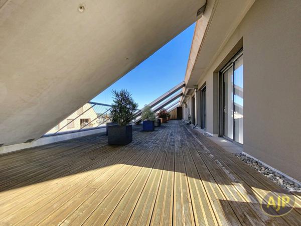 Vente appartement Bordeaux : 752 000 € - AJP Immobilier Bordeaux Chartrons