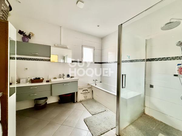 Maison Vaulx En Velin 3 pièce(s) 82 m2