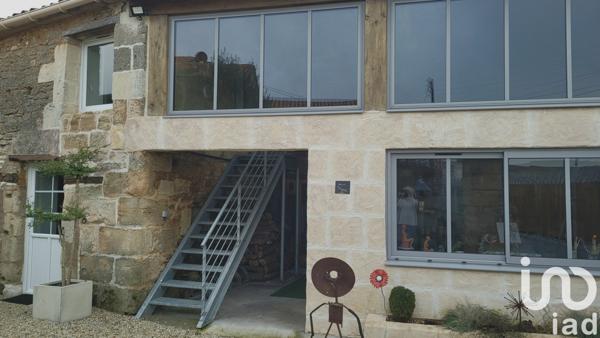 Maison à vendre 6 pièces 212 m² Doué-en-Anjou