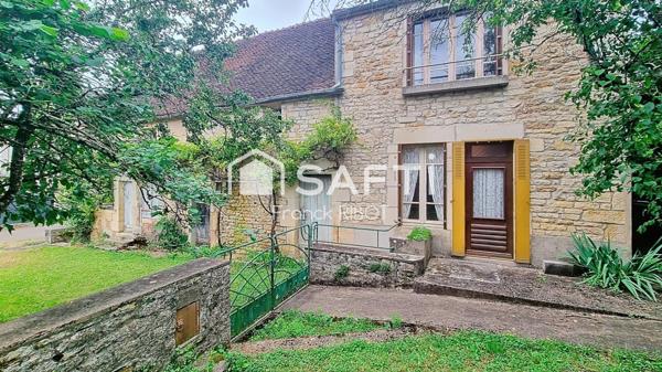 Maison de campagne avec dépendances et jardin