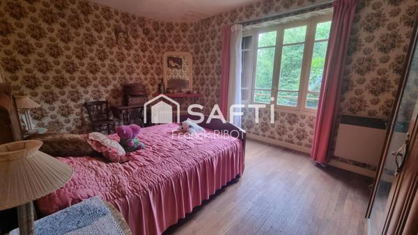 Maison de campagne avec dépendances et jardin