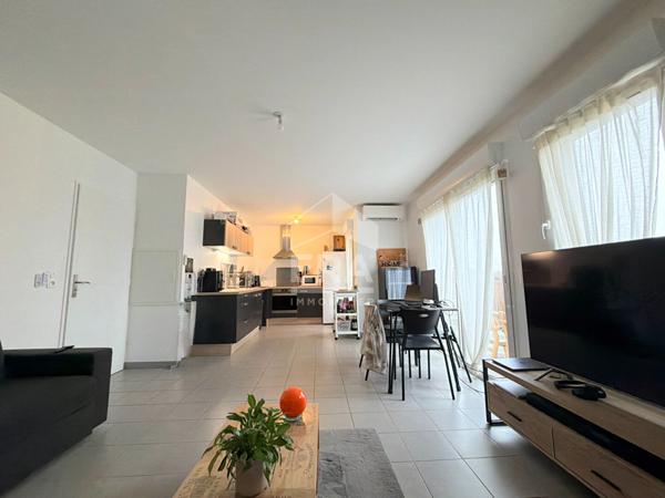 A VENDRE EXCLUSIVITE 84120 PERTUIS APPARTEMENT TYPE 2 PIECES AVEC TERRASSE ET 1 PLACE DE STATIONNEMENT