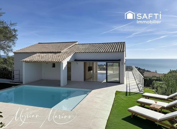 APPARTEMENT D’EXCEPTION- DERNIER ÉTAGE AVEC PISCINE PRIVATIVE ET VUE MER - LES ISSAMBRES (83380)