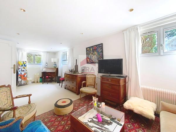 Maison Suresnes 7 pièce(s) 160 m2