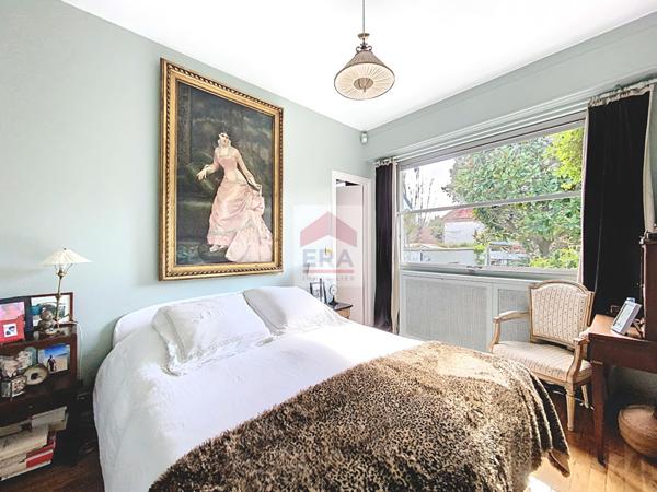 Maison Suresnes 7 pièce(s) 160 m2