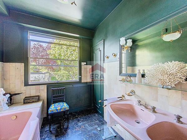 Maison Suresnes 7 pièce(s) 160 m2