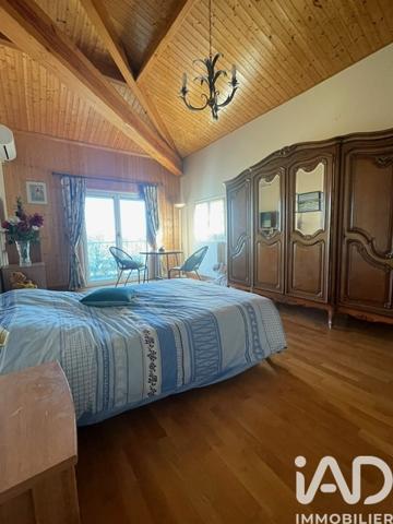 Maison à vendre 17 pièces 762 m² Saint-Germain-de-Lusignan