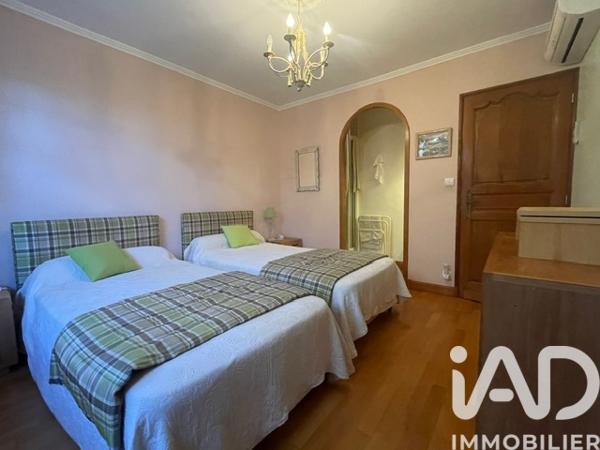 Maison à vendre 17 pièces 762 m² Saint-Germain-de-Lusignan