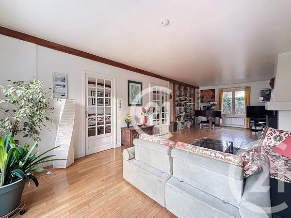 Maison à vendre  7 pièces - 147,70 m2 LE MESNIL ESNARD - 76