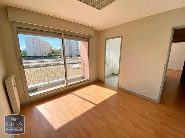 Appartement à louer 2 pièces 43.9m²