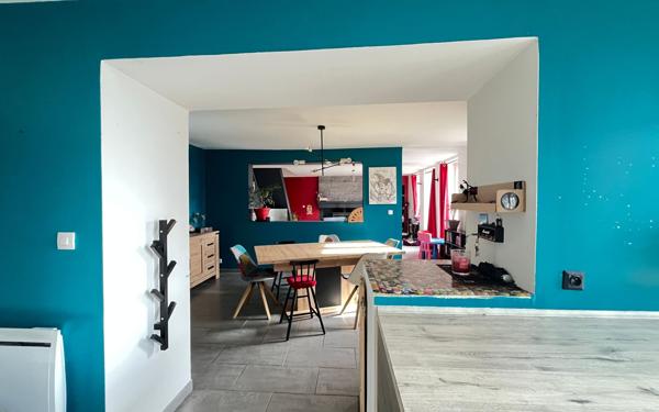 Maison à vendre    5 pièces •  Damigny