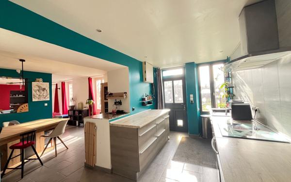 Maison à vendre    5 pièces •  Damigny