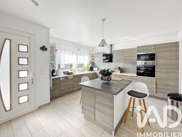 Maison à vendre 6 pièces 157 m² Montfermeil
