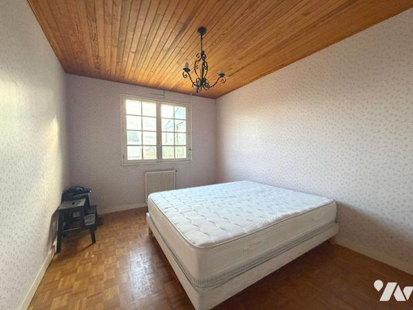 MAISON BOURG DE LAILLE ! GROS POTENTIEL !!!