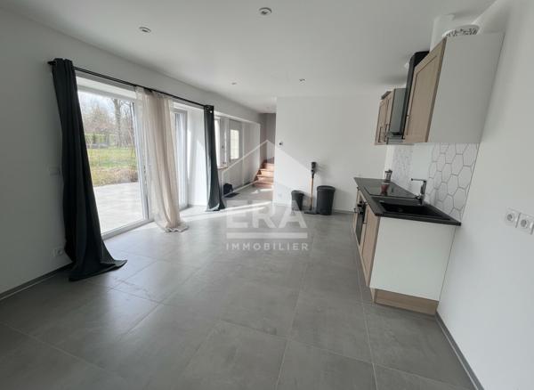 Appartement T3 rénové ? 69 m² avec terrasse et parking ? Gonsans