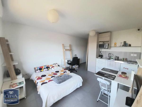 Appartement à louer 1 pièce 22.9m² Clermont-Ferrand (63000)