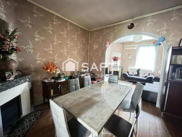 Talence proche de Forum maison de 105m²  à rénover entièrement avec garage et dépendance