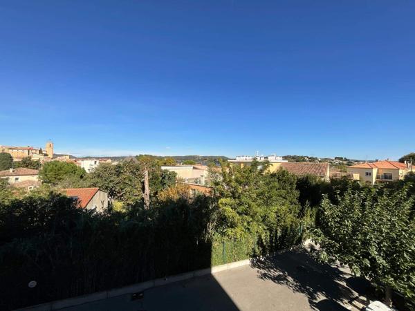 Grand studio de 31,02m2 Istres