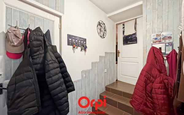 Maison à vendre    5 pièces • 165 m2 Commentry