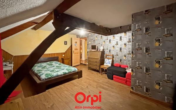 Maison à vendre    5 pièces • 165 m2 Commentry