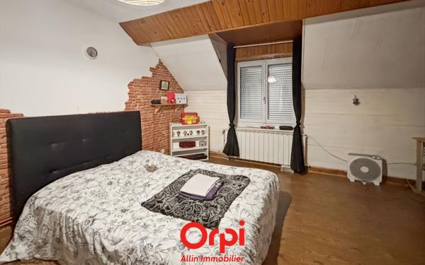 Maison à vendre    5 pièces • 165 m2 Commentry