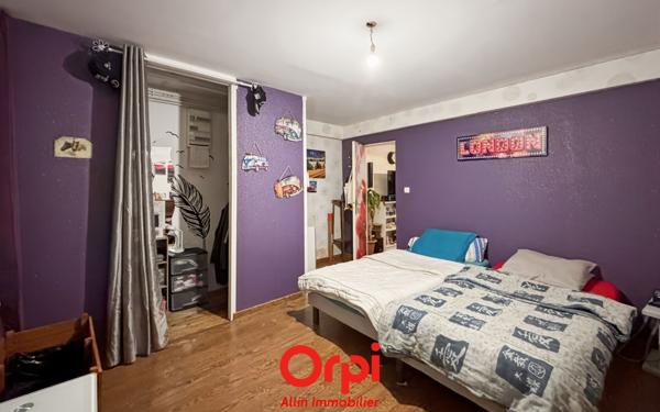 Maison à vendre    5 pièces • 165 m2 Commentry