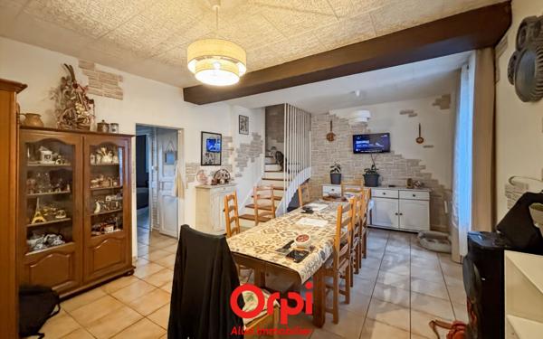 Maison à vendre    5 pièces • 165 m2 Commentry