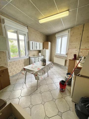 Maison à vendre à Reims dans la Marne (51100), ref : 51046-2689   
Maison Blanche