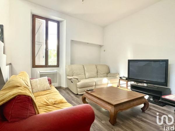 Maison 2 pièces de 69 m² à Nîmes (30000)