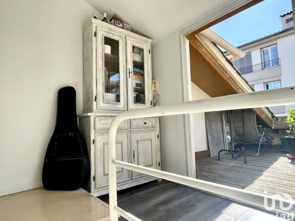 Maison 2 pièces de 69 m² à Nîmes (30000)